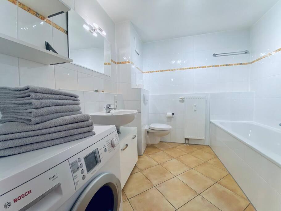 Auszeit Apartment Seeperle ฟรีดริชส์ฮาเฟน ภายนอก รูปภาพ